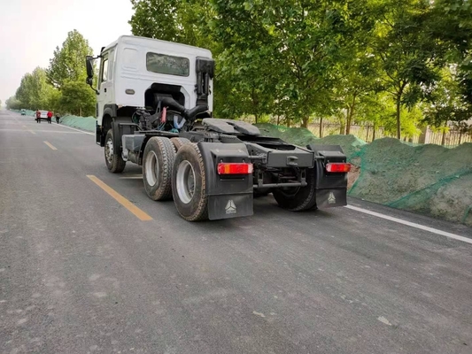 Sinotruk Kullanılmış ve Traktör Kamyon Çekici 6*4 El Değiştirme Tipi