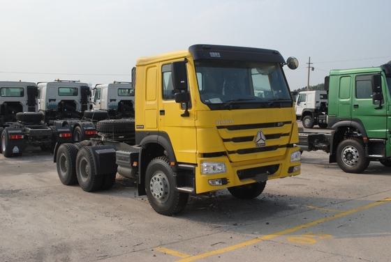 Sinotruk HOWO 6X4 Traktör Kamyon 371HP/420HP Çinli Kamyonlar En iyi 5800*2300*1500mm