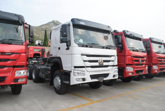 Güvenli Ödemeler Sinotruk HOWO 6X4 Traktör Kamyon 371HP/420HP Ağır Güçlü Çinli Kamyonlar
