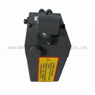 Müşteri talebine göre HOWO371 dizel motor parçaları için kabin Jack pompası Wg9719820001