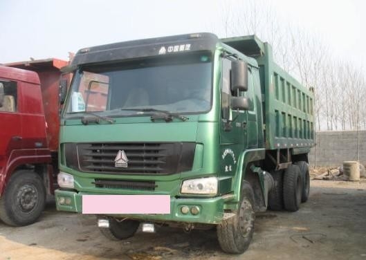 Sinotruk'tan ≤5 koltuk için Radial Lastik Tasarımı 371HP HOWO Tipper Truck