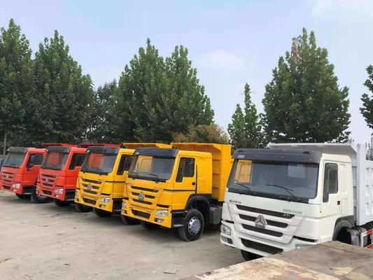 Sinotruk HOWO 30 ton-50 ton 8X4 6X4 10 Tekerlekli Kullanılmış Çekmeci Çekmeci Arka Çekmeci Çekmeci