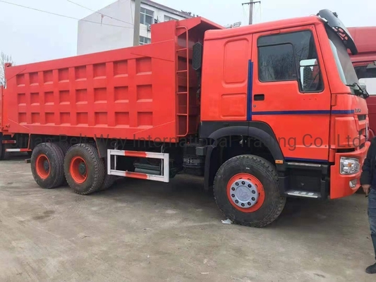 El şanzımanı kullanılır HOWO Çöp kamyonu 10 tekerlekli 30 ton ağır yük madencilik aracı