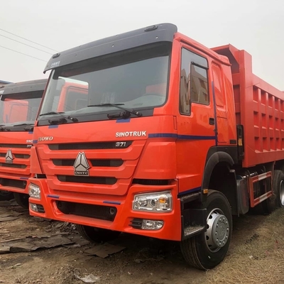 ISO sertifikalı 10 Tekerlekli 6*4 Sinotruck HOWO Kullanılmış Çöp Kamyonu 10 Lastik Kamyonu 30 Tonluk Çöp Kamyonu
