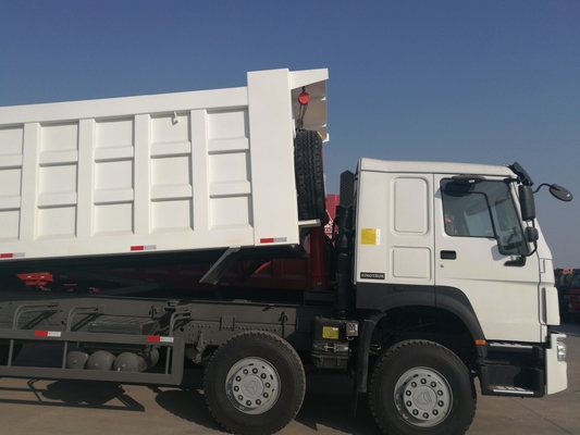 El şanzımanlı ağır iş Sinotruk HOWO Tipper Truck