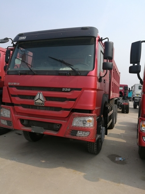Sinotruk HOWO Çöp kamyonları Ağır iş yüklü Çöp kamyonları 5800*2300*1500mm tüketim ile birlikte