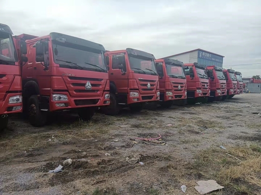 Tüpsüz Lastik Tasarımı Sinotruk HOWO 336-380HP At Gücü 351-450hp ile Çöp Kamyonları