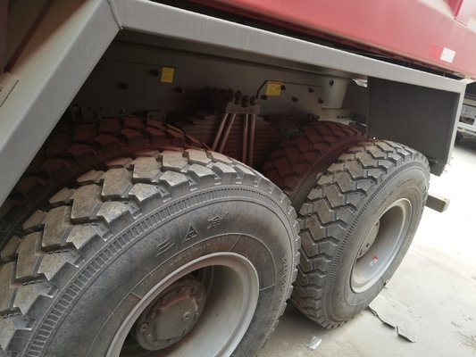 21-30t Yük Kapasitesi 351-450hp At Gücü 20 M3 Çöp Kamyonu HOWO 6X4 Çöp Kamyonu