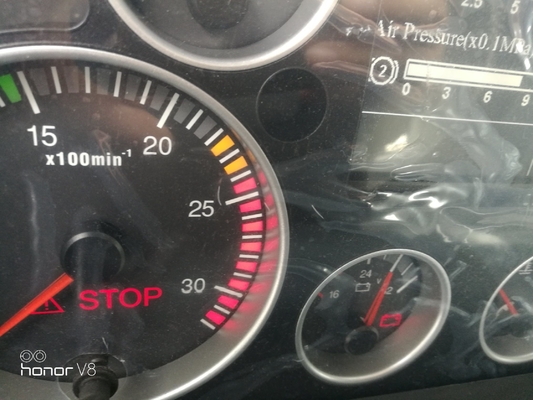 HOWO 6X4 20 metreküp motor kapasiteli ve Euro 2 emisyon standardına sahip tipper kamyon