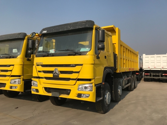 El şanzımanı Sinotruk 6X4 RC Kamyon Çekmeci 60 tonluk Hova Şasili Dump Kamyon