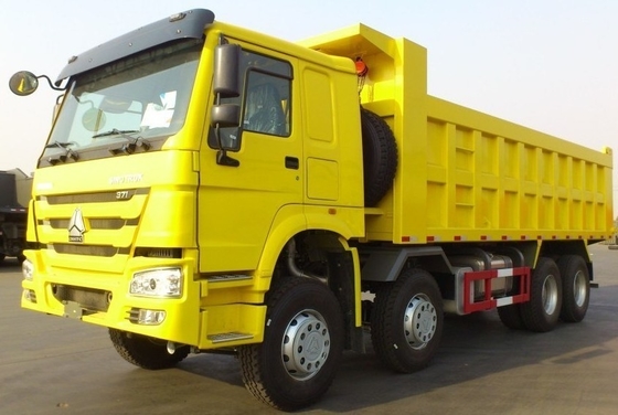 ISO sertifikalı 12 tekerlekli LHD Sinotruk HOWO 8X4 RC Kamyon Çekmeci 60 tonluk Çekmeci Kamyon Çekmeci