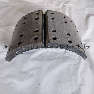 Sinotruk HOWO Truck Brake Shoes Wg9761340104-3 ön aks sürücü sistemi parçaları ile