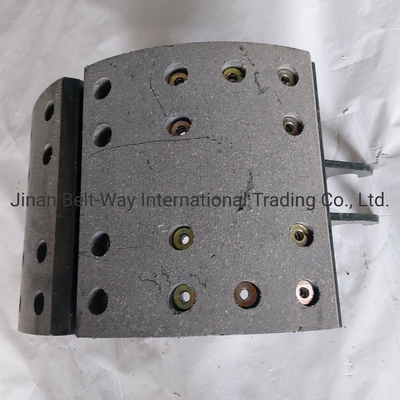 Sinotruk HOWO Truck Brake Shoes Wg9761340104-3 ön aks sürücü sistemi parçaları ile
