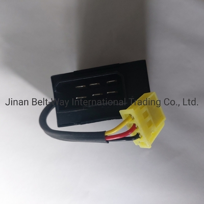 Sinotruk HOWO Truck Spare Parts Relay WG912058900/2 Güney Asya Pazarı Verimliliği için